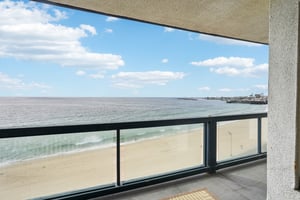 Esplanade 205-2404-026.jpg