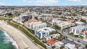 Esplanade 205-2404-035