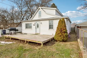 Flora Ave-S1802-008.jpg