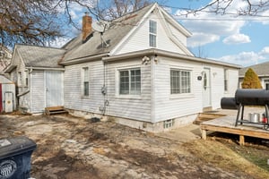 Flora Ave-S1802-012.jpg