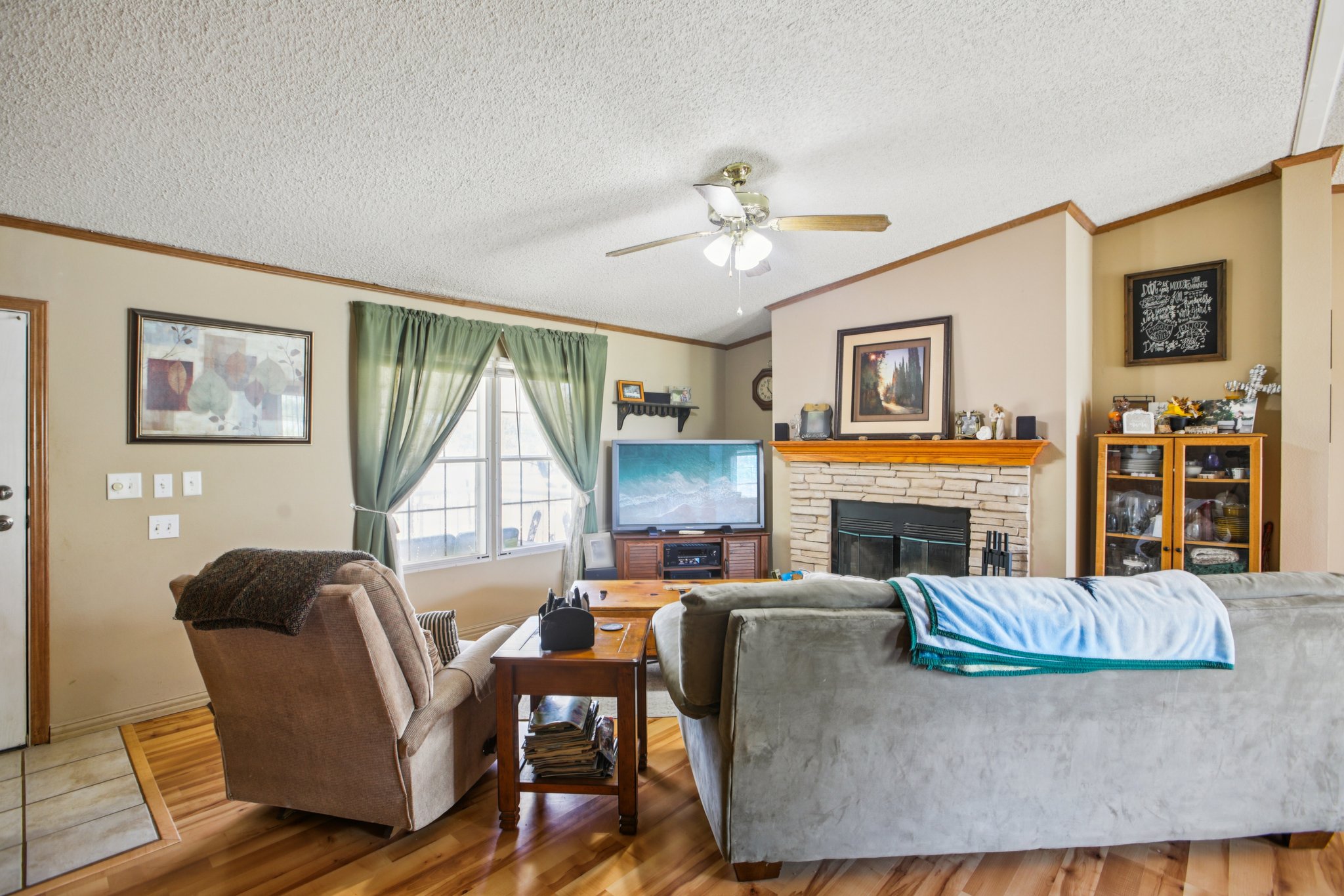 Hofferek Rd-S1808-008.jpg