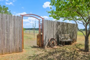 Hofferek Rd-S1808-006.jpg