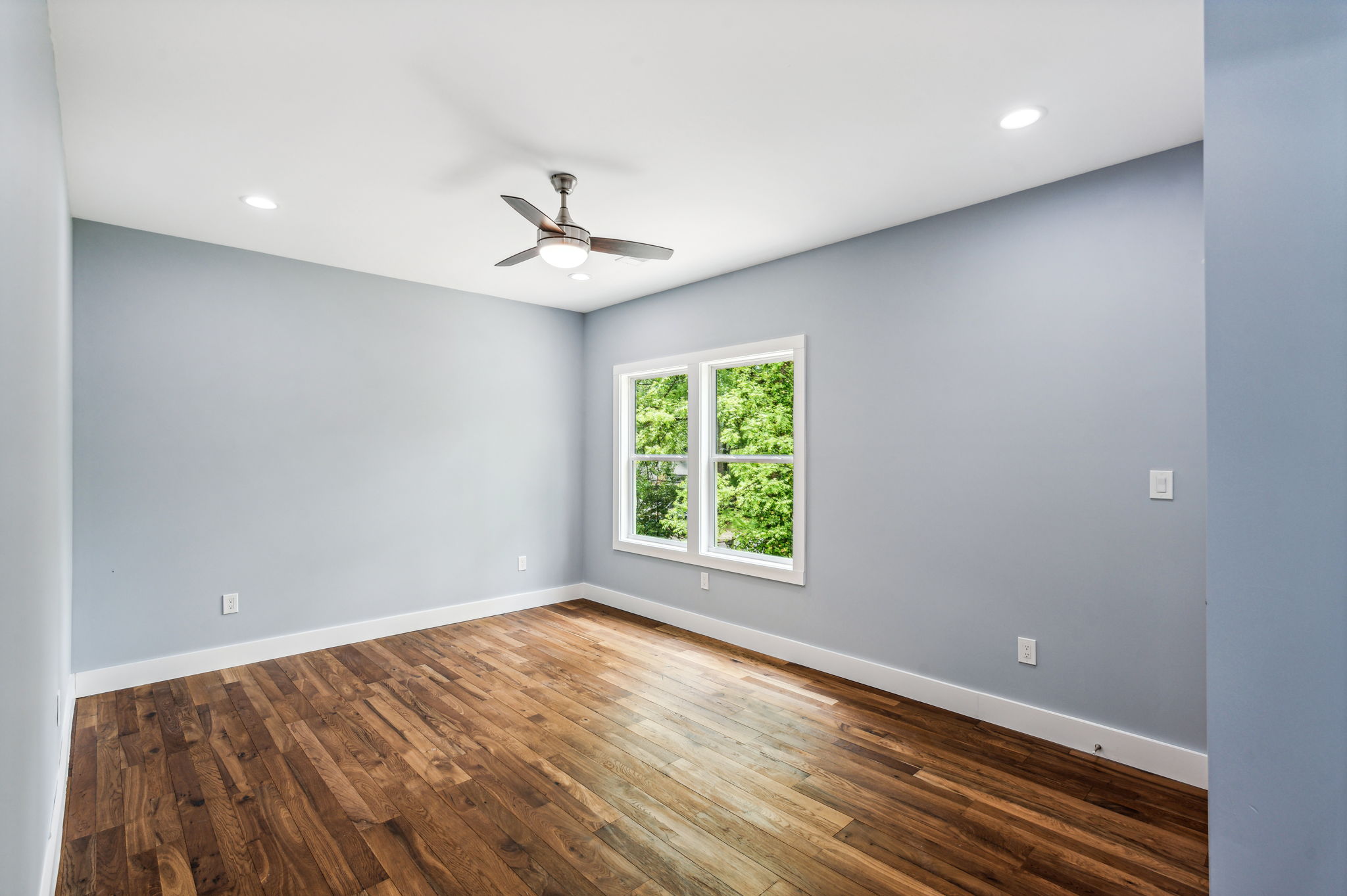 Third Bedroom (second floor)