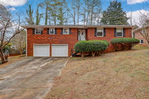 Welcome to 575 Rebecca St