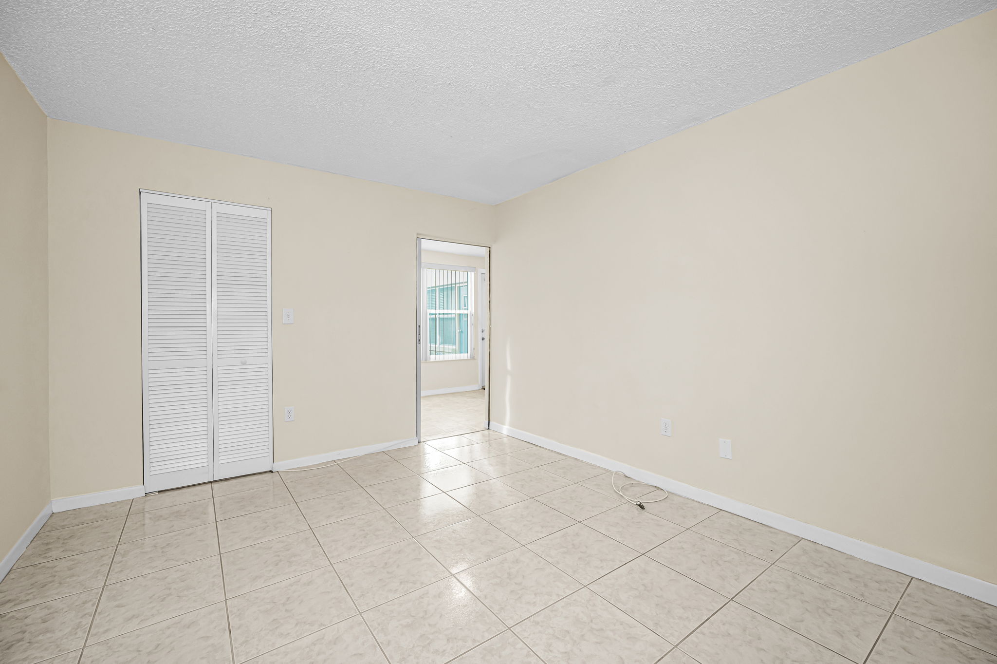 Bedroom1b