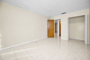 Bedroom1c