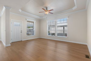 04-Living Area