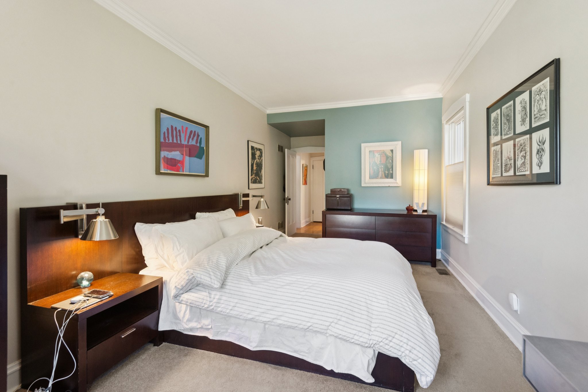 5752 N Sacramento Ave_010.jpg