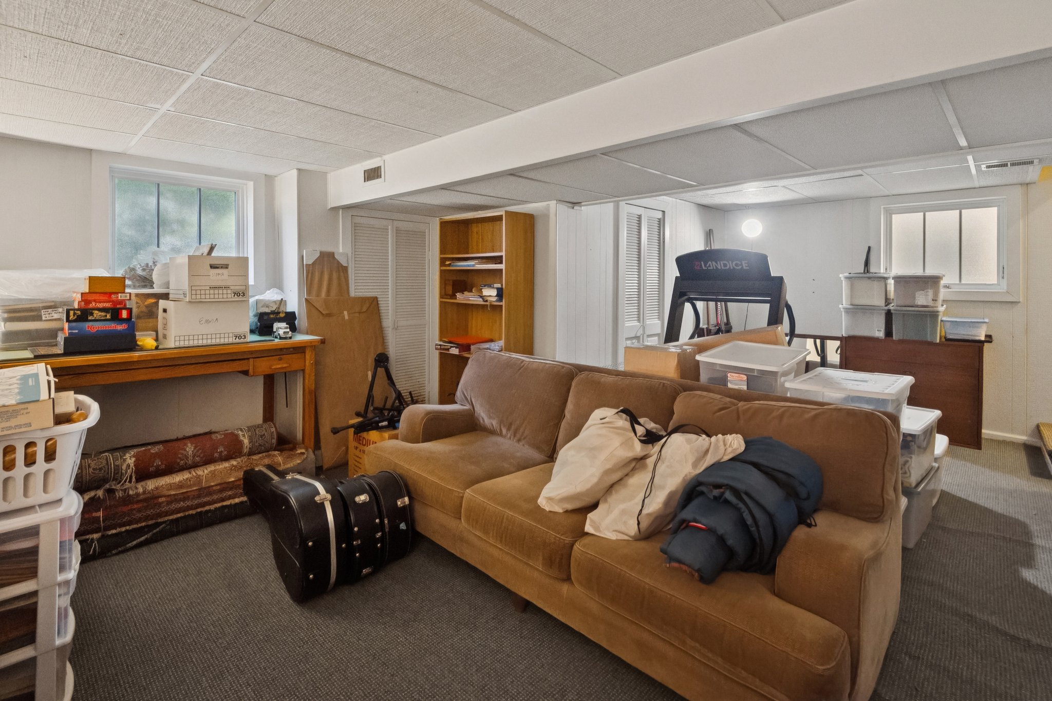 5752 N Sacramento Ave_018.jpg