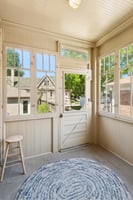 5752 N Sacramento Ave_016.jpg