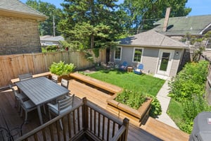 5752 N Sacramento Ave_022.jpg