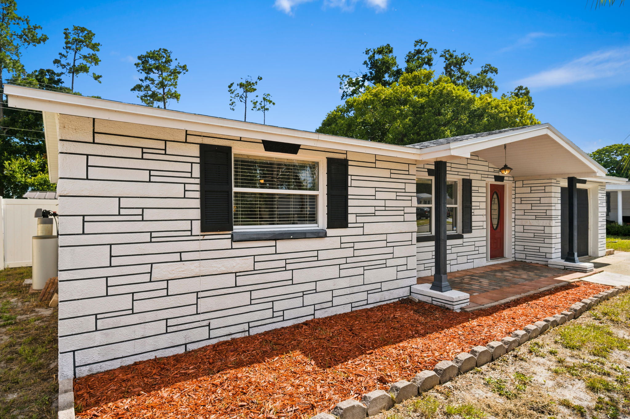 Front Exteriors (5)