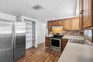 Interiors (9)