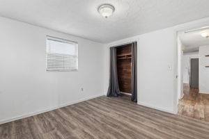 Interiors (19)