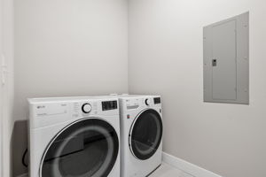  Photo 34