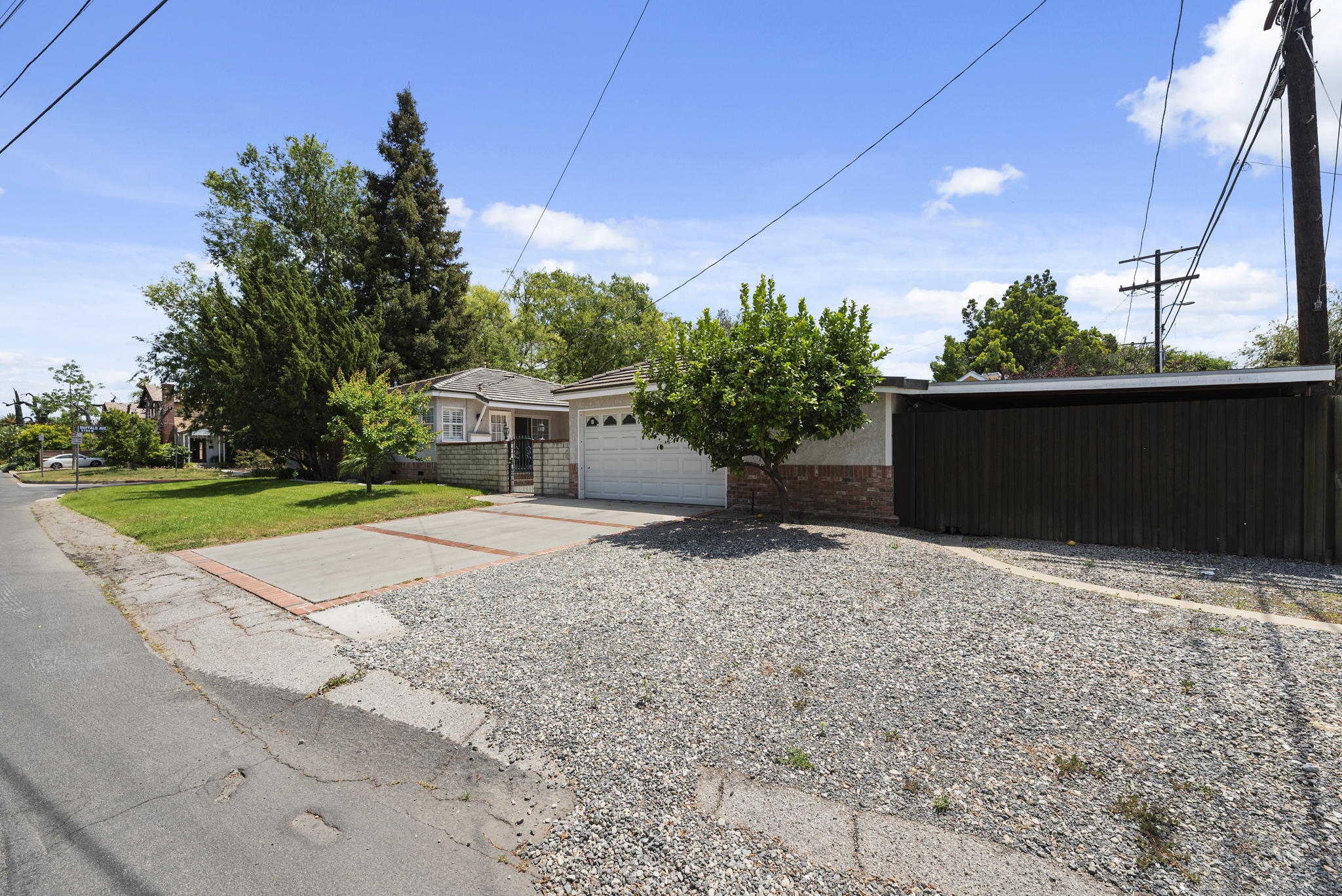 5759 Buffalo Ave, Van Nuys, CA 91401, USA Photo 7