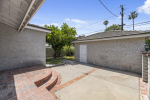 5759 Buffalo Ave, Van Nuys, CA 91401, USA Photo 23