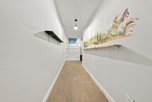  Photo 36