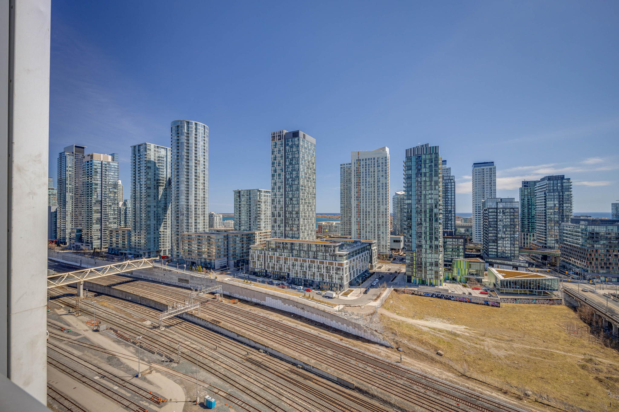 Toronto property showcase — delivered property photograph 25