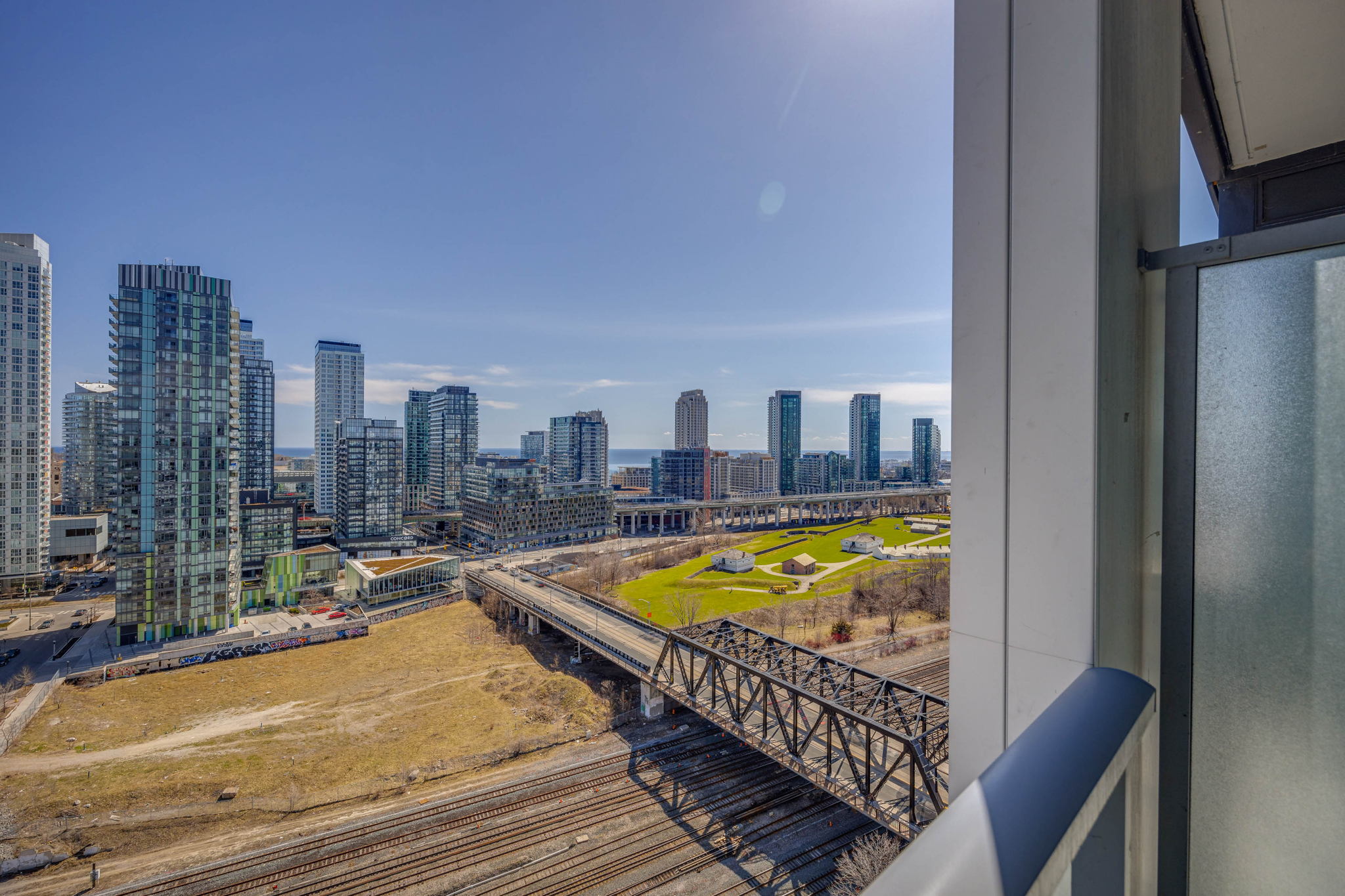 Toronto property showcase — delivered property photograph 27