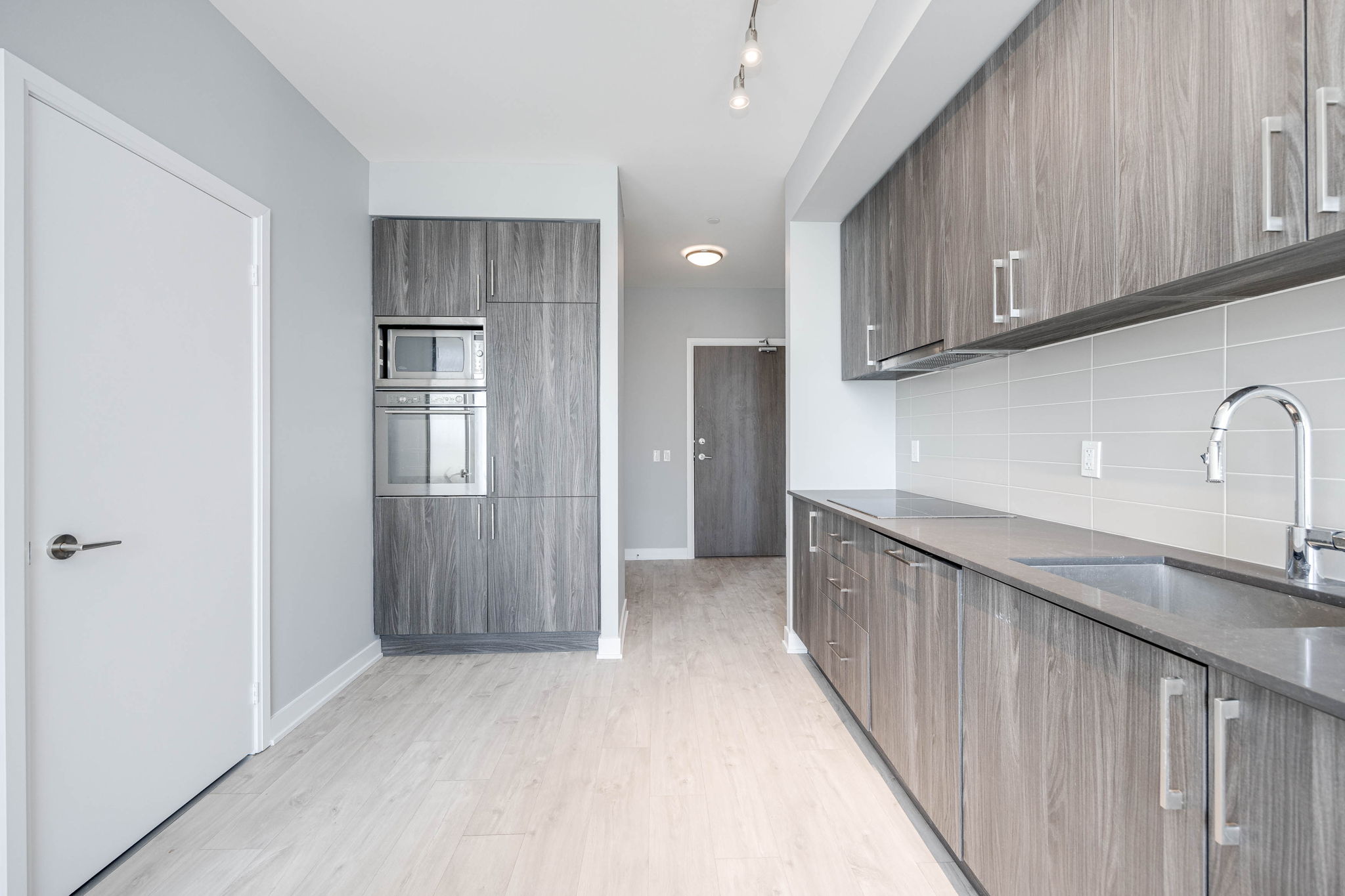 Toronto property showcase — delivered property photograph 9