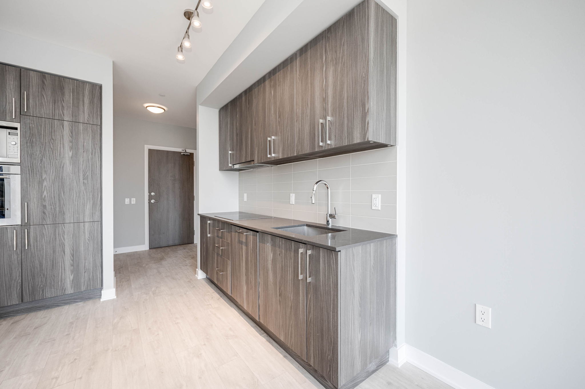 Toronto property showcase — delivered property photograph 8