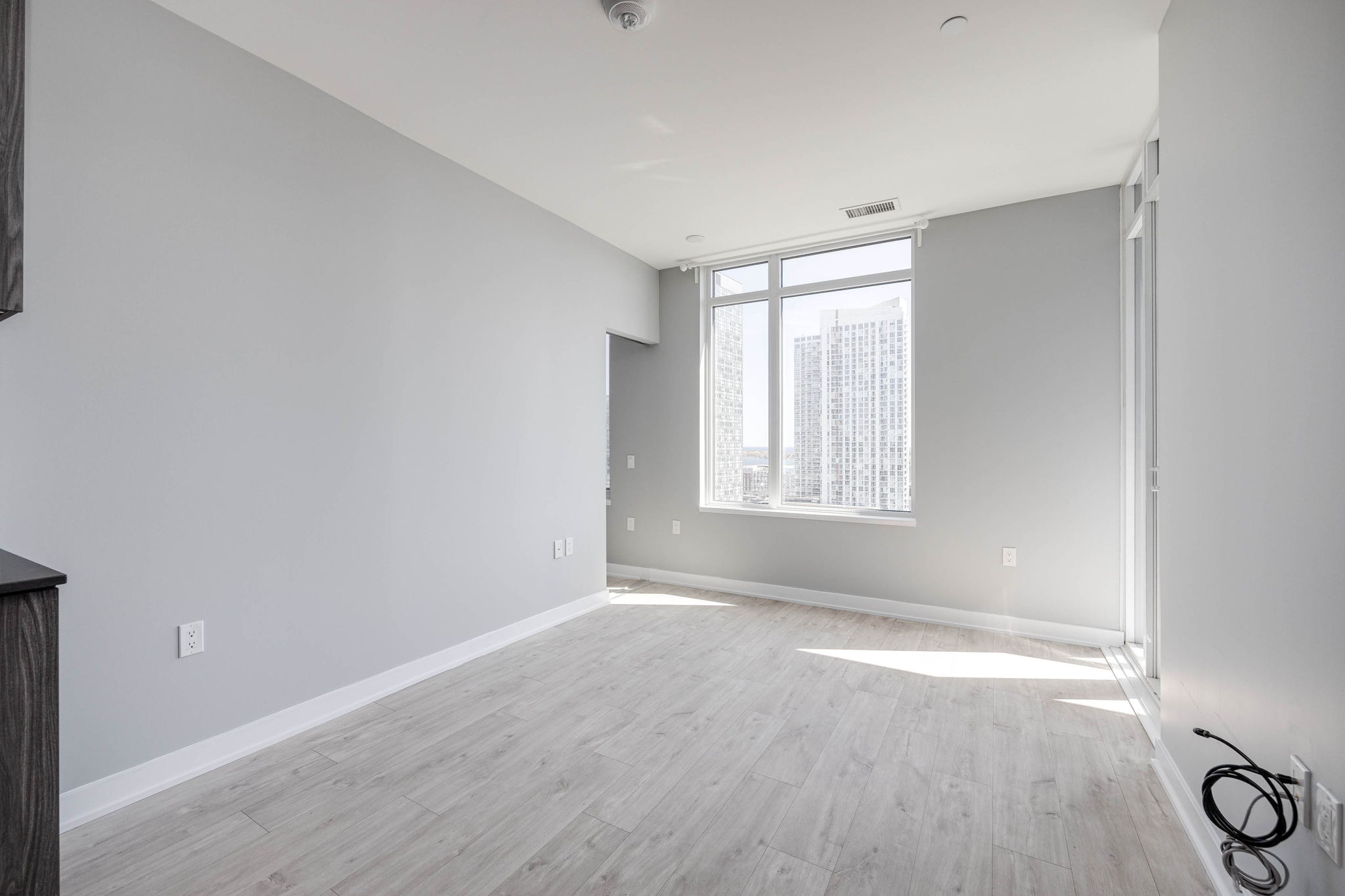 Toronto property showcase — delivered property photograph 11
