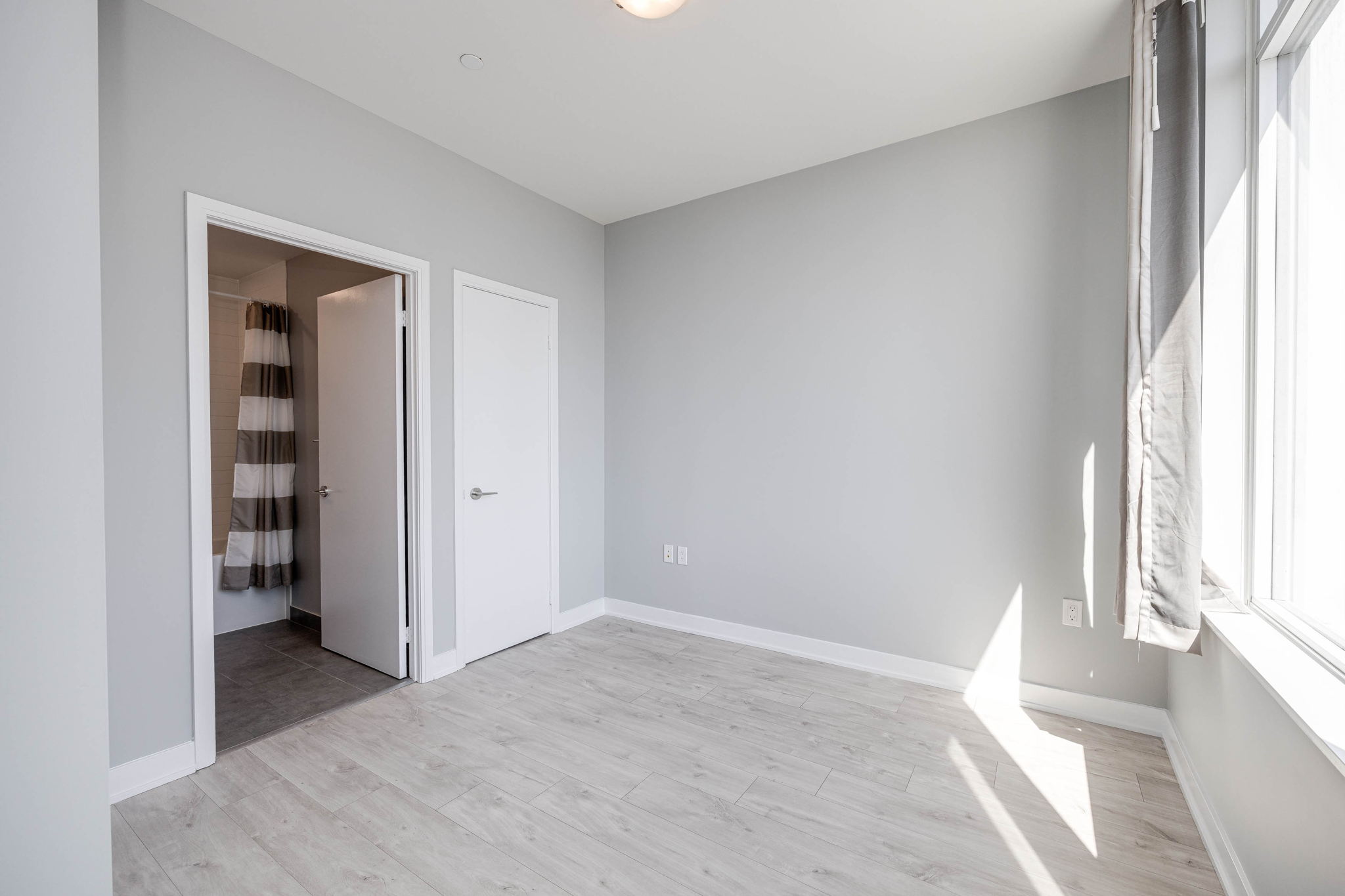 Toronto property showcase — delivered property photograph 18