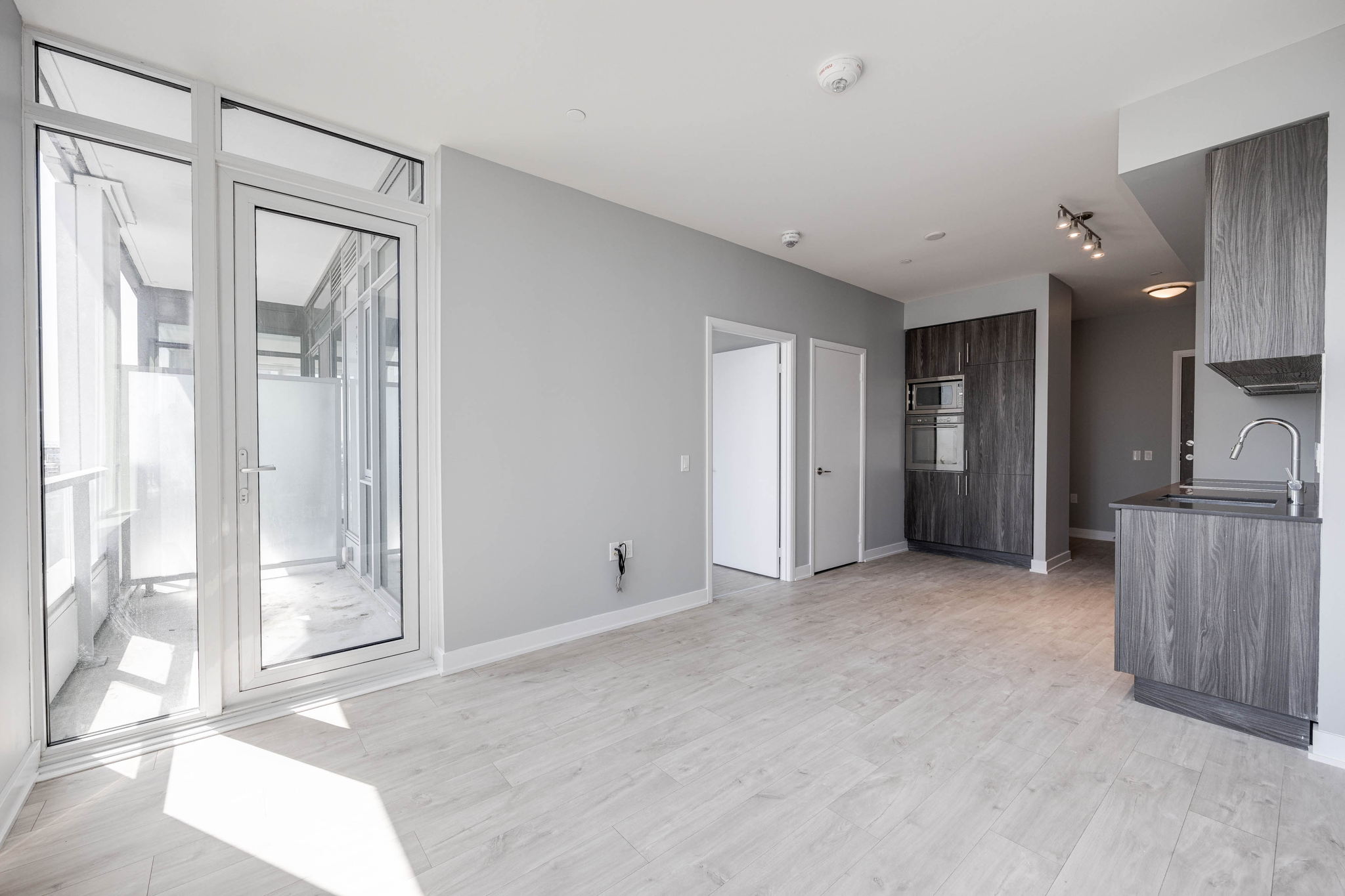 Toronto property showcase — delivered property photograph 12