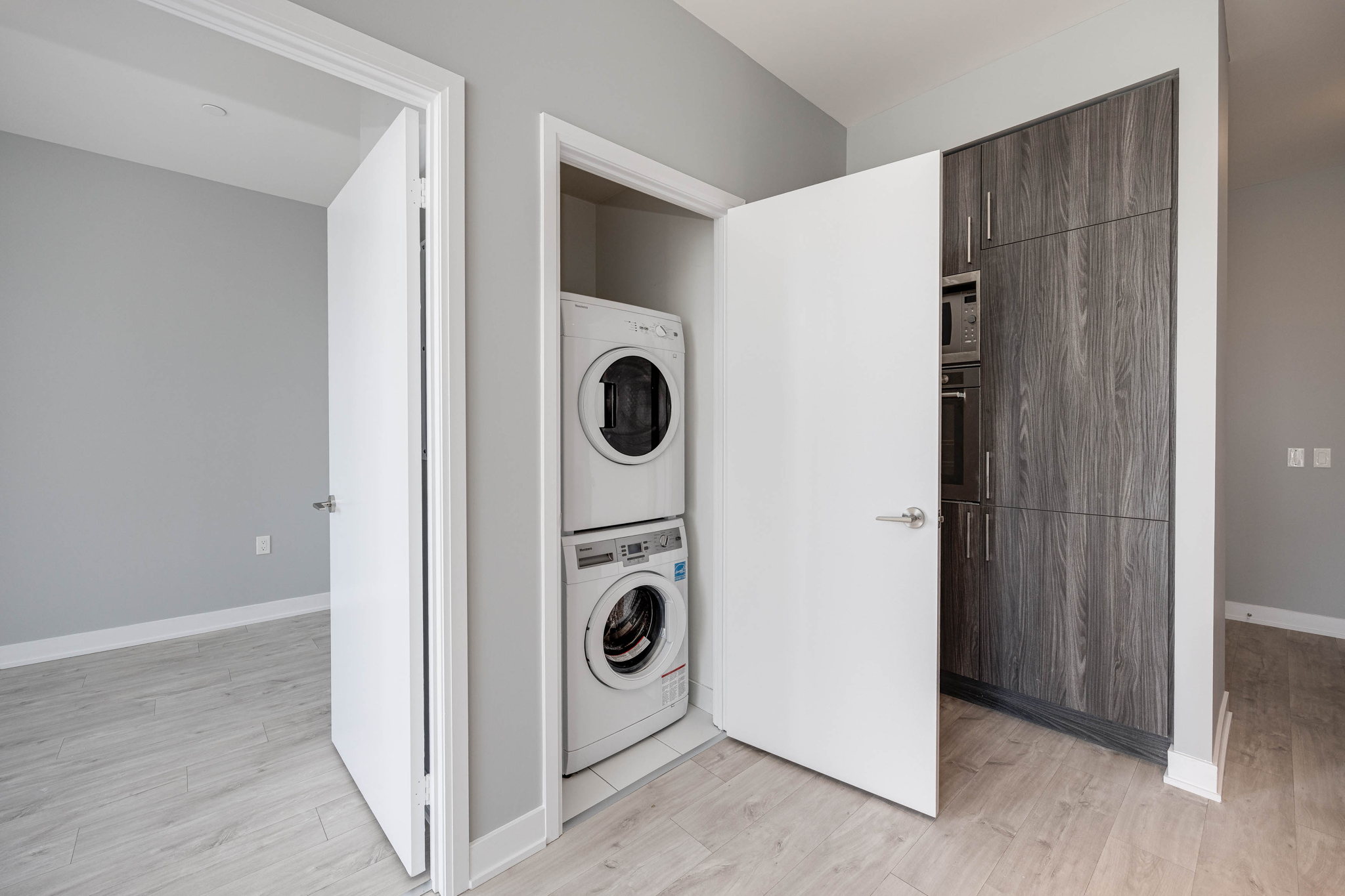 Toronto property showcase — delivered property photograph 15
