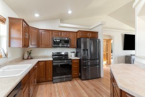 Kitchen - Updated Appliances