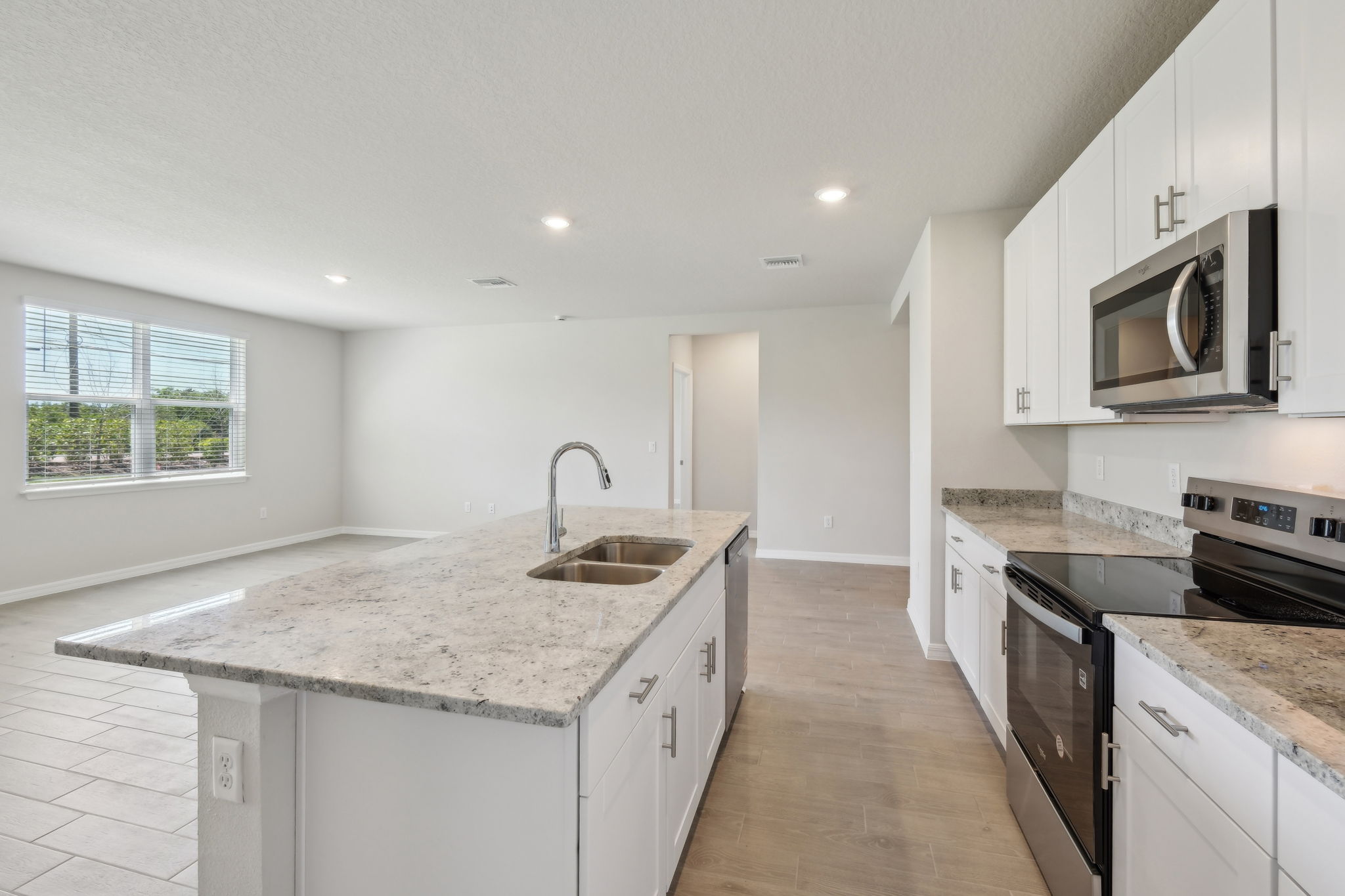 South Florida - Hampton Park - 5761 Hampton Park Cir, Vero Beach South, FL 32966 - 012