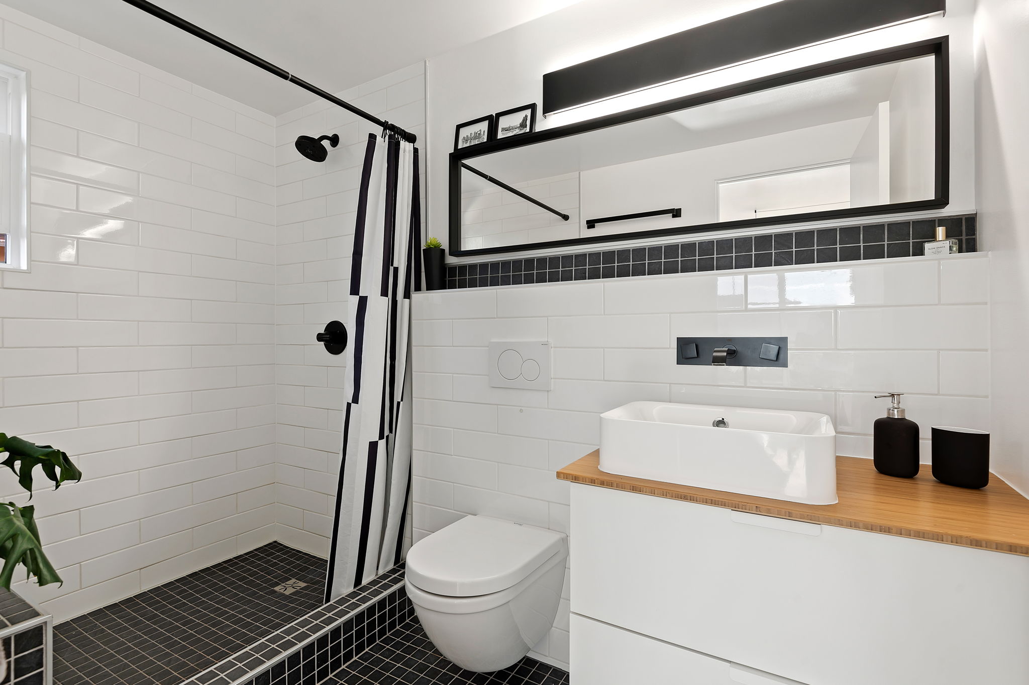 20 - Primary Bathroom