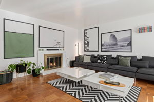 07 - Living Room