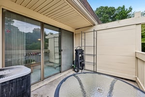 Rexford Ct Unit E-S1109-025.jpg