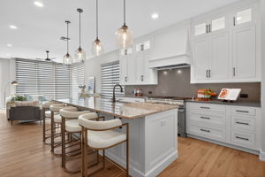 Breakfast Bar 1 of 2