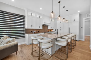 Breakfast Bar 2 of 2