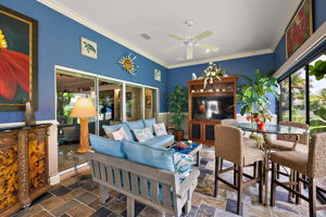 Under-Air Expansive Enclosed Lanai