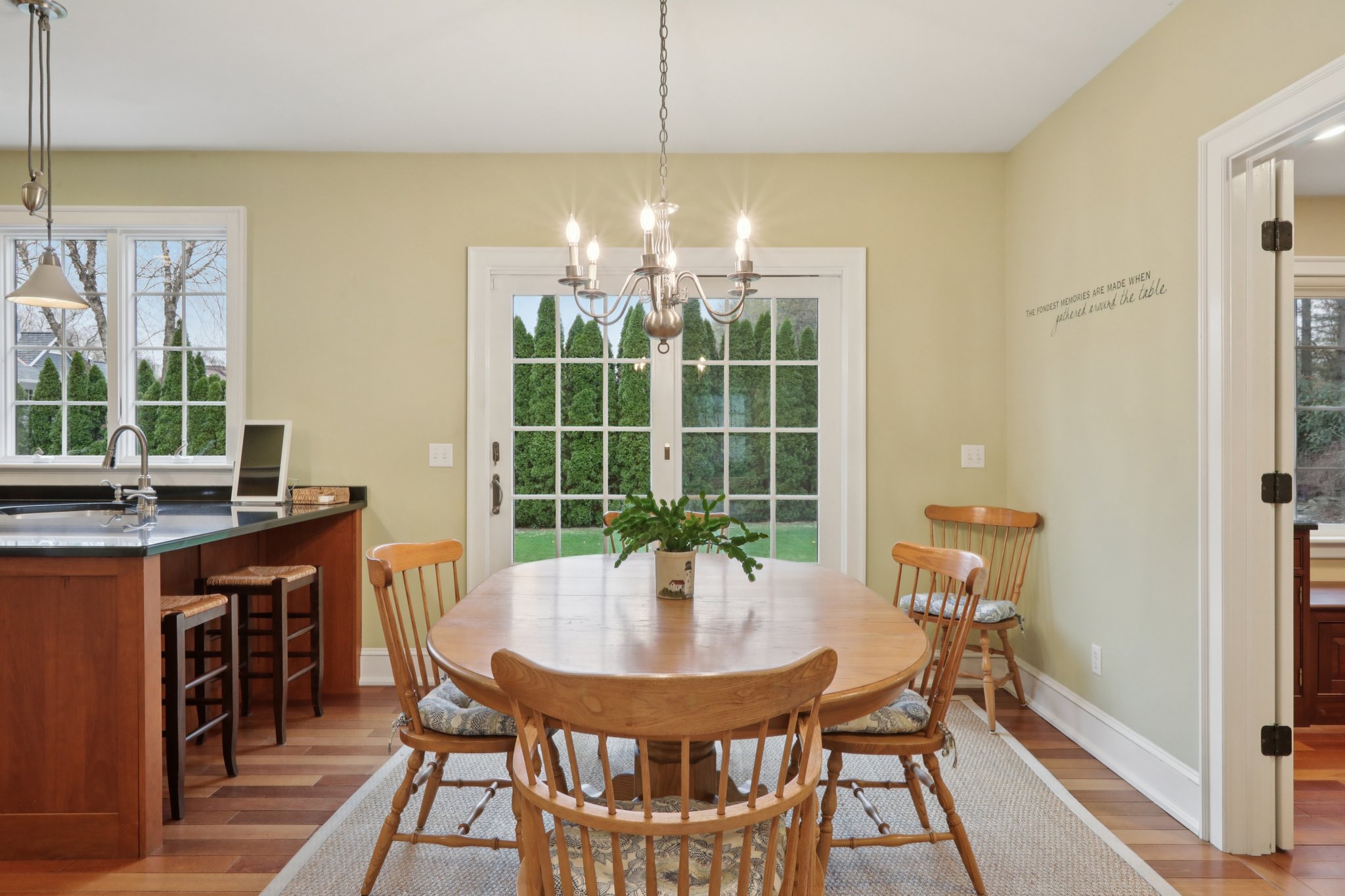 Ridgewood Rd-S1404-016.jpg