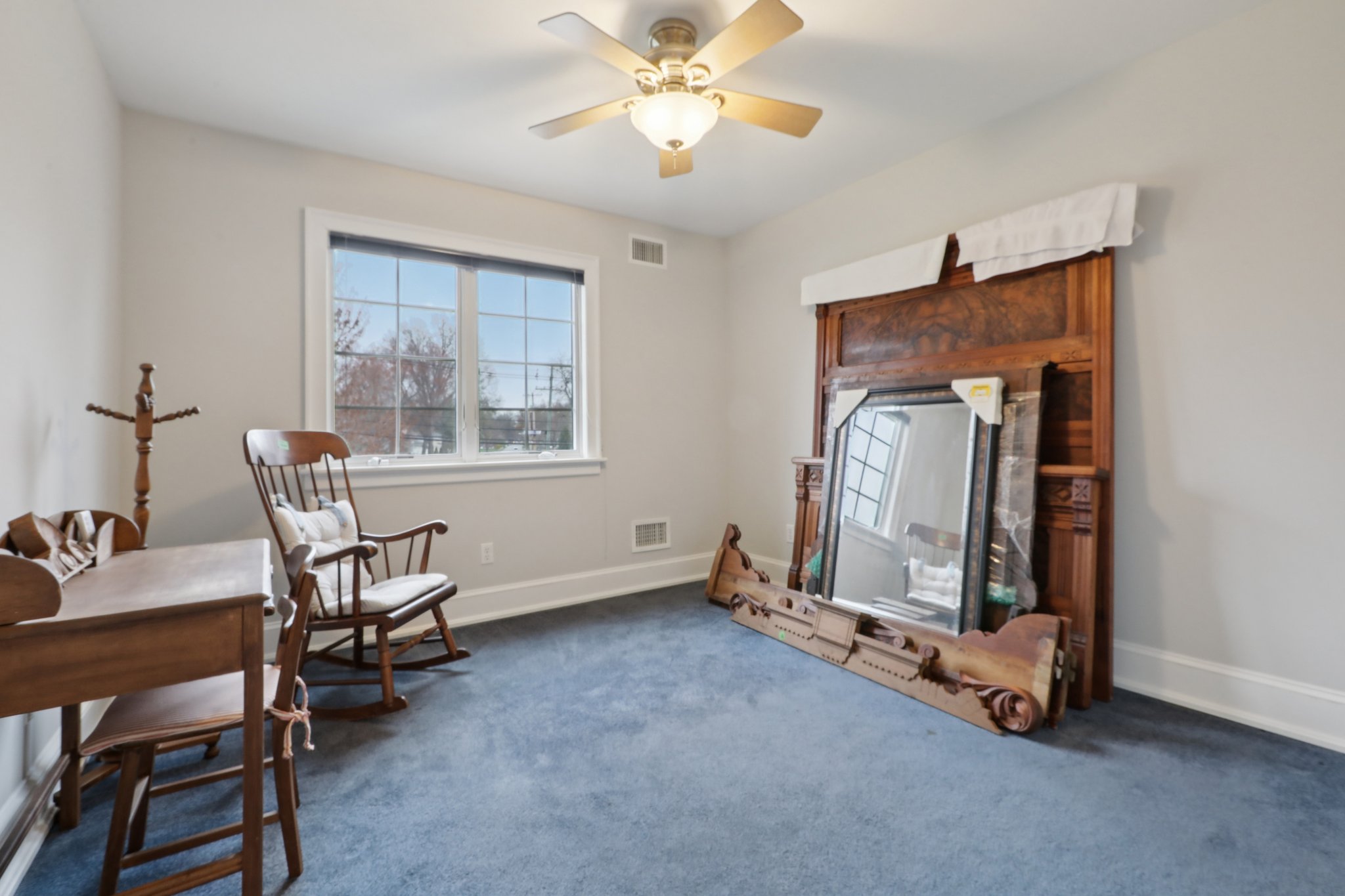 Ridgewood Rd-S1404-046.jpg