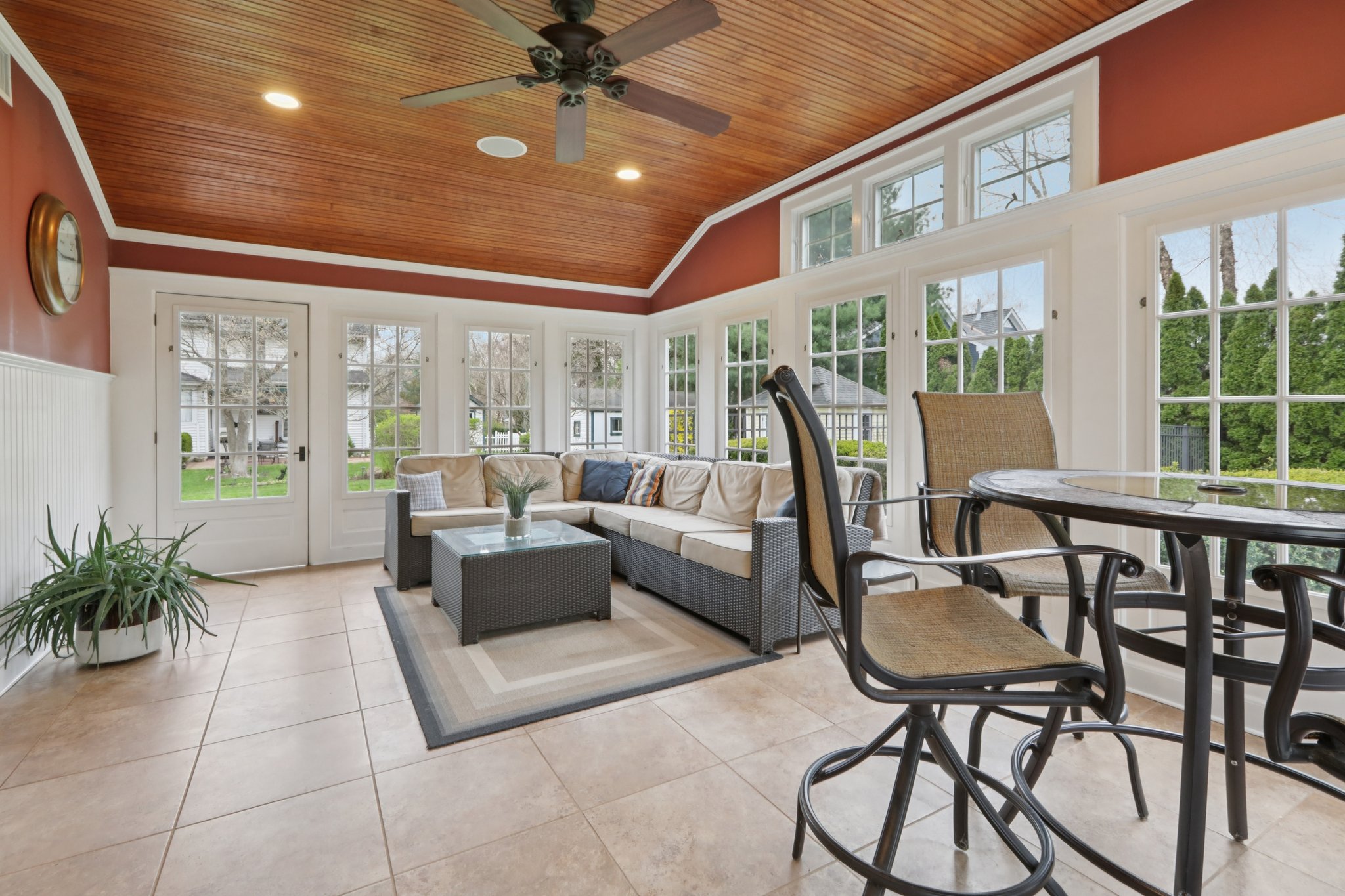 Ridgewood Rd-S1404-072.jpg