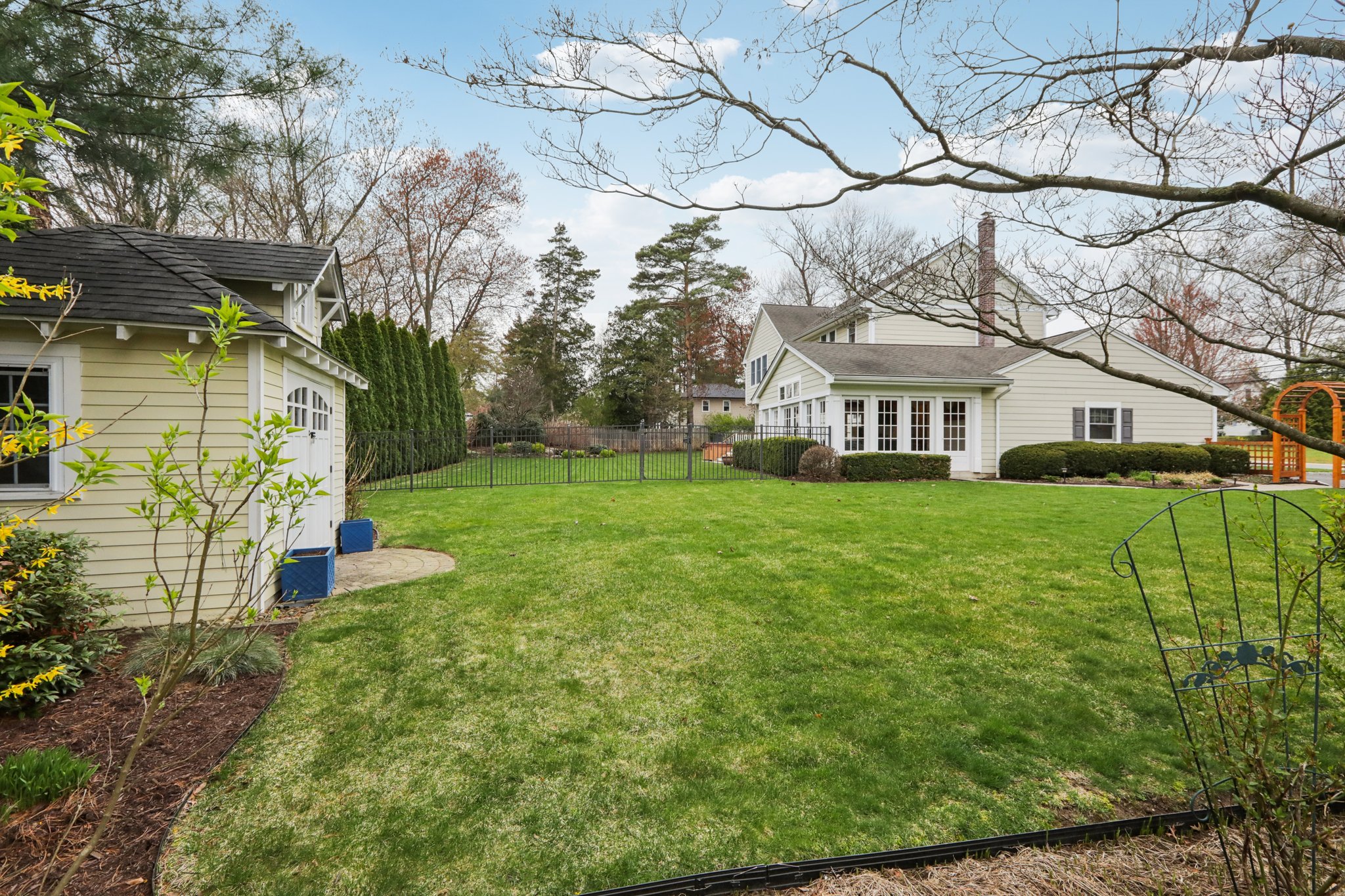 Ridgewood Rd-S1404-086.jpg