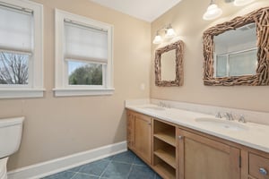 Ridgewood Rd-S1404-044.jpg