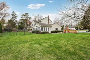 Ridgewood Rd-S1404-085.jpg