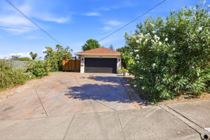 001_F8_577 Vili Way