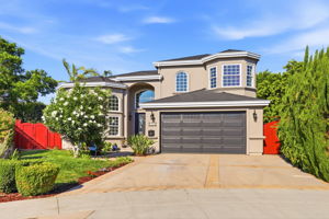 002_F8_5771 Ladner Dr