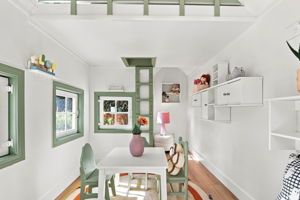 021_F8_5771 Ladner Dr
