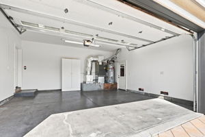 051_F8_5771 Ladner Dr