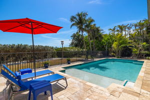 Pool 1 of 4