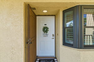  Photo 0